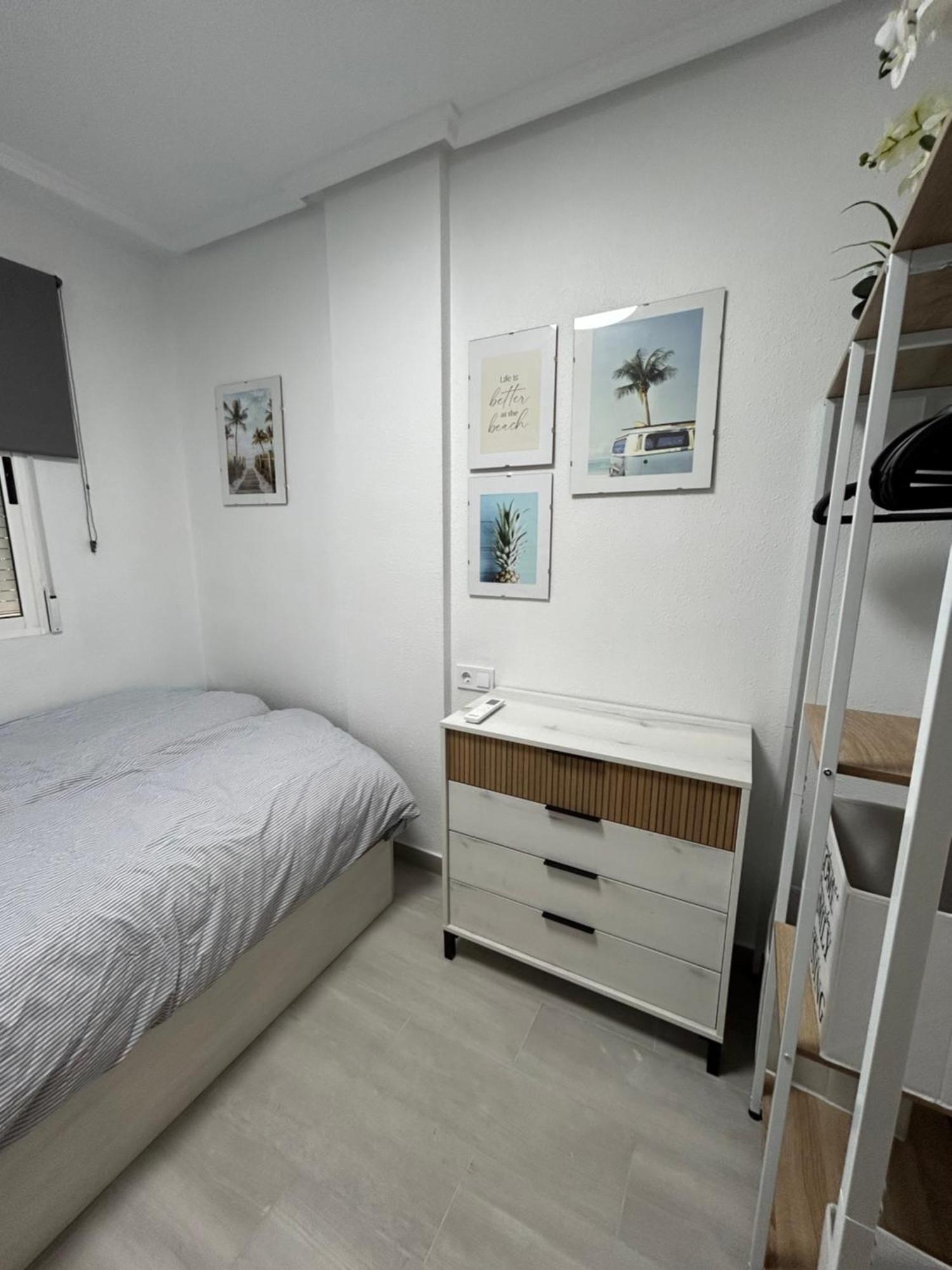 Skyline 21 Apartman Torrevieja Kültér fotó